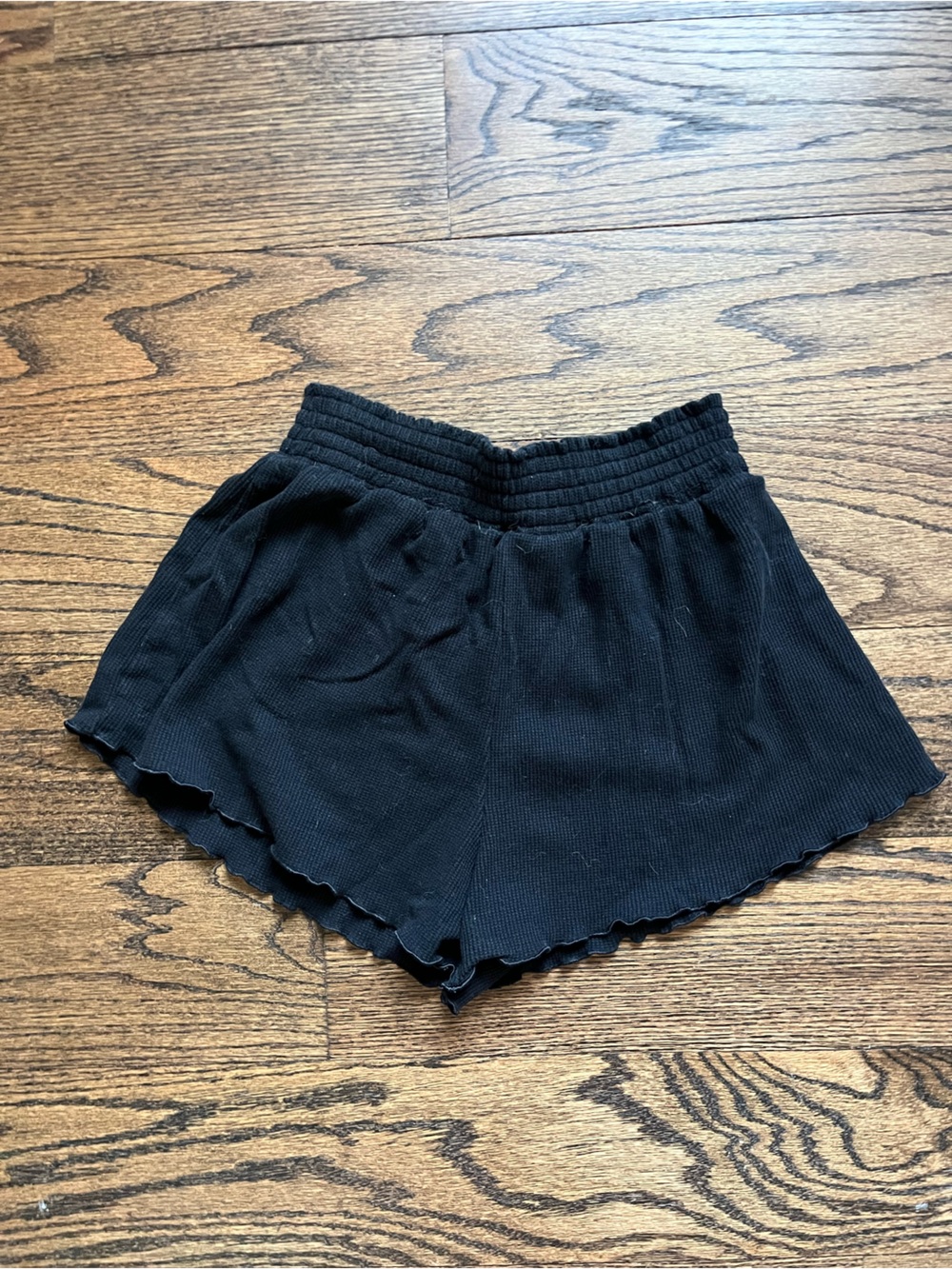 Aeropostale Black Ribbed Flutter Shorts